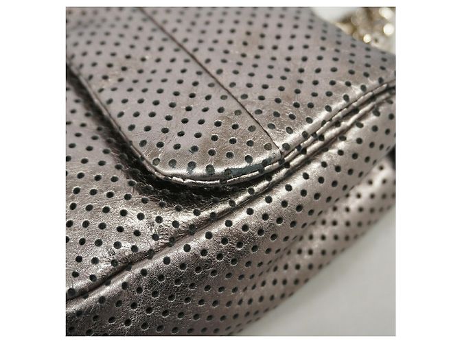 Bolsa de ombro Chanel em couro prateado Prata - vista 7