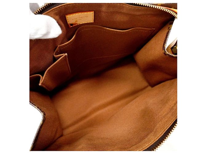 Saco Tote Louis Vuitton Monogram Batignolles Marrom - vista 4