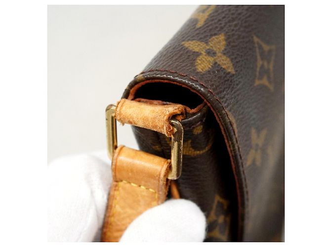 Bolsa de Ombro Louis Vuitton Monogram Musette Tango Marrom - vista 8