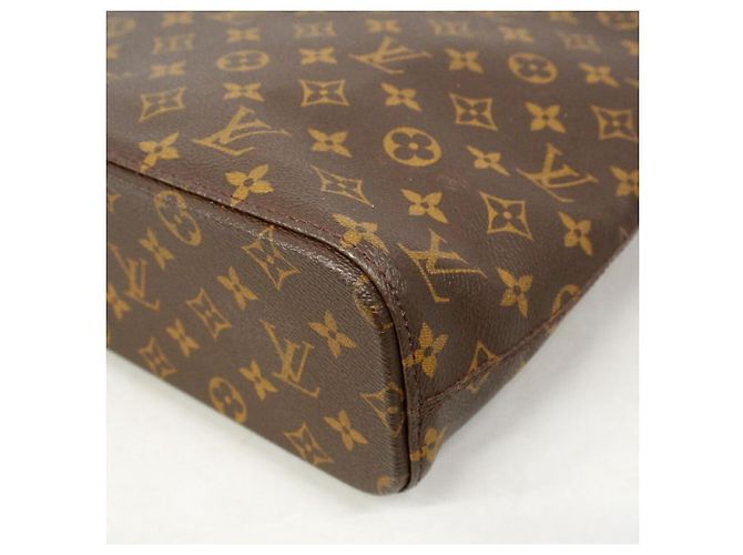 Louis Vuitton Monogram Luco Tote Bag Brown - view 6