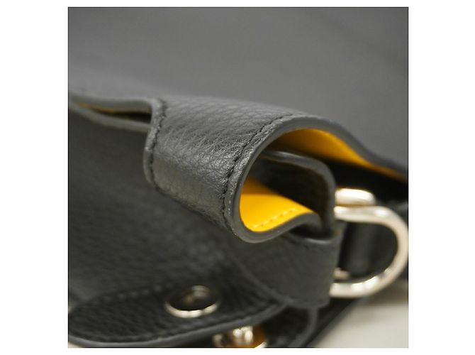 Borsa a mano Fendi Peekaboo I.U in pelle Nero - vista 7