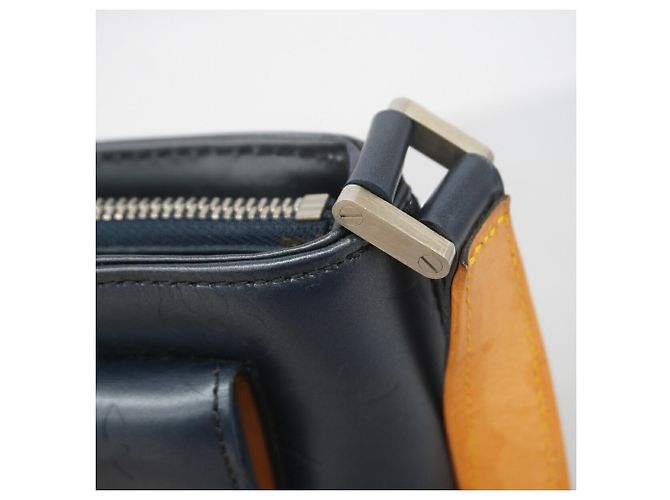 Bolso de hombro Louis Vuitton Monogram Mat Alston Azul - vista 10