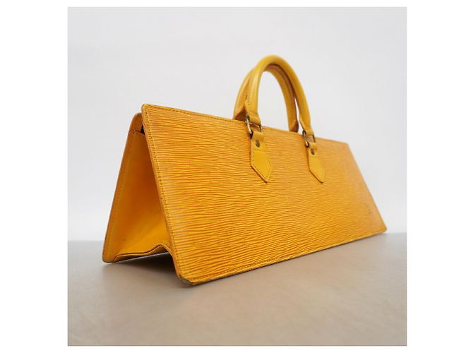 Louis Vuitton Epi Sac Triangle Handbag M52099 Jaune (Women's) Gelb - Ansicht 2