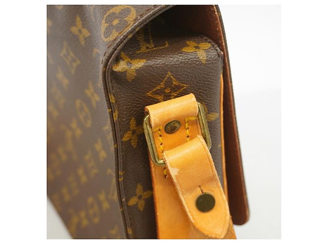 Bolsa de Ombro Louis Vuitton Monogram Cartouchiere GM Marrom - vista 9