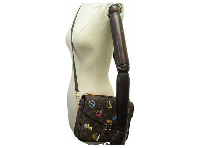 LOUIS VUITTON METIS M44366 HANDTASCHE AUS MONOGRAM CANVAS LOVELOCK Braun - Ansicht 5