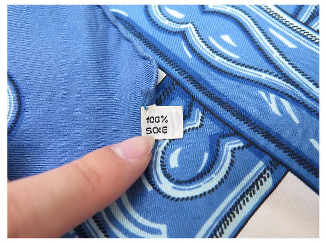 Hermès VINTAGE HERMES MAILLONS 1973 LATHAM CARRE 90 SEIDENTUCH BLAU - Ansicht 15