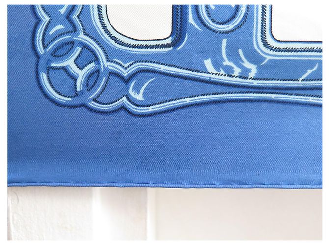 Hermès VINTAGE HERMES MAILLONS 1973 LATHAM CARRE 90 SEIDENTUCH BLAU - Ansicht 9