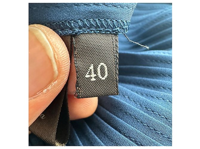 Loro Piana plissiertes Maxi-Kleid aus blauer Seide - Ansicht 9