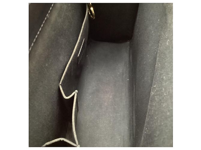 Louis Vuitton Croisette PM Tote Bag aus schwarzem Epi-Leder - Ansicht 10