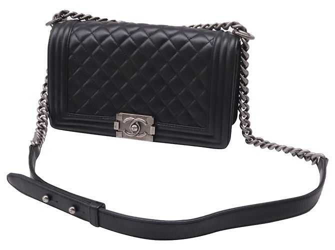 Chanel Boy Handtasche aus schwarzem Leder - Ansicht 2