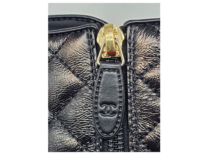 Chanel CC gesteppte Mid-Calf Combat Boots aus schwarzem Leder - Ansicht 13