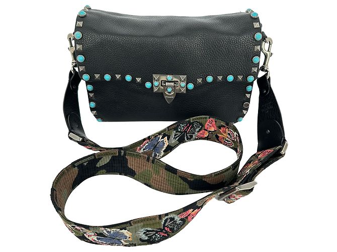 Bolsa de Ombro Rolling Rockstud Valentino Garavani em couro preto - vista 3