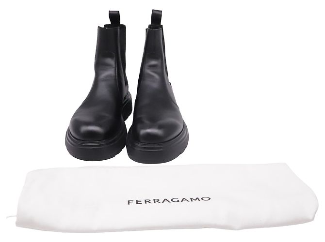 Salvatore Ferragamo Stivaletti Chelsea Ferragamo in pelle nera Nero - vista 6