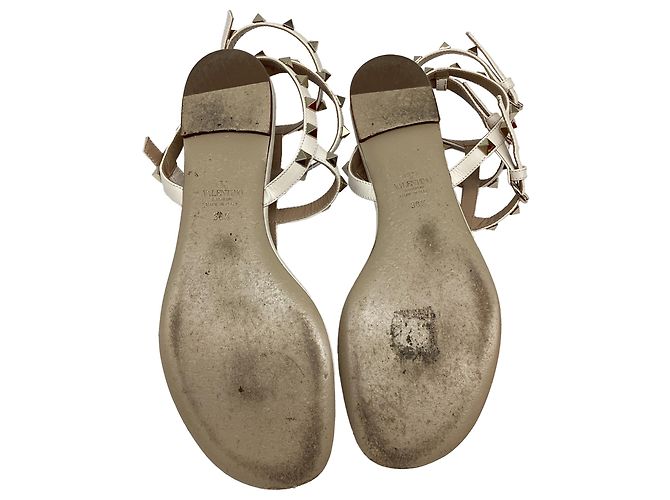 Sandali bassi Rockstud Valentino Garavani in pelle bianca - vista 8