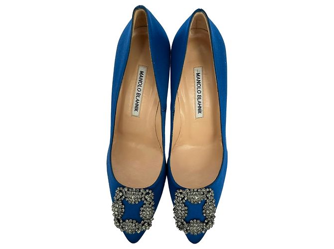 Décolleté Manolo Blahnik Hangisi Embellished in raso blu - vista 4