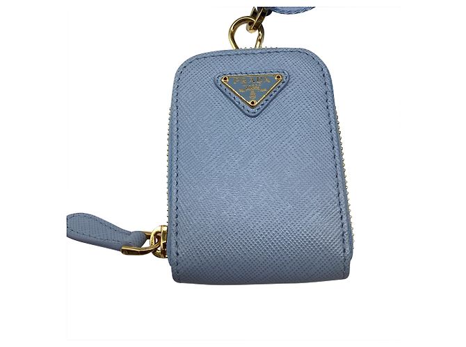 Borsa a tracolla Prada Re-Edition 2005 in pelle Saffiano azzurro Blu Blu chiaro - vista 12