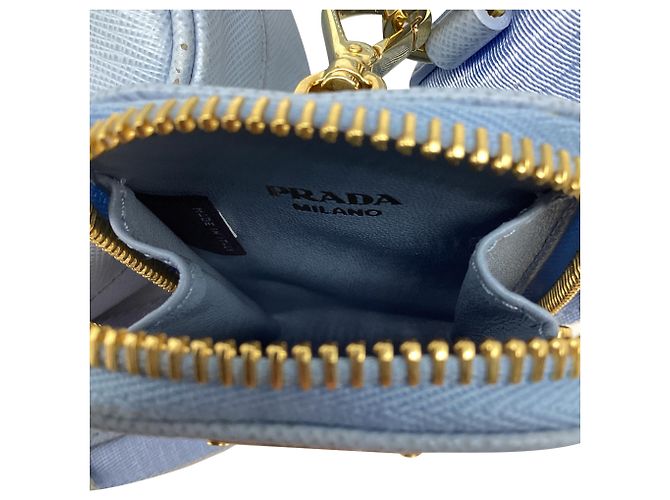 Borsa a tracolla Prada Re-Edition 2005 in pelle Saffiano azzurro Blu Blu chiaro - vista 7