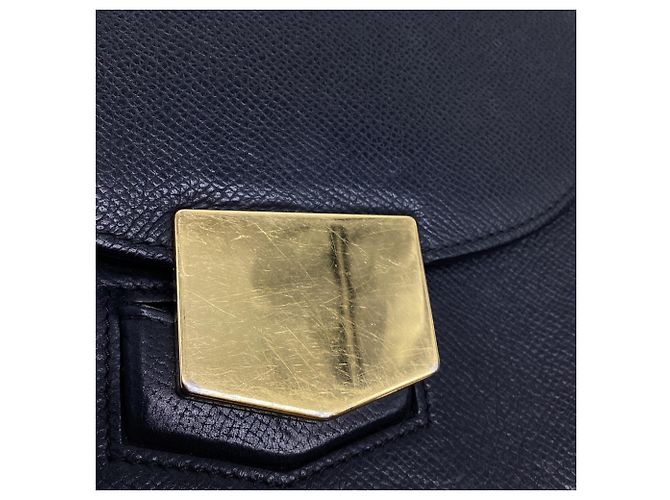 Céline Celine Trotteur Small Crossbody Bag aus schwarzem Leder - Ansicht 10