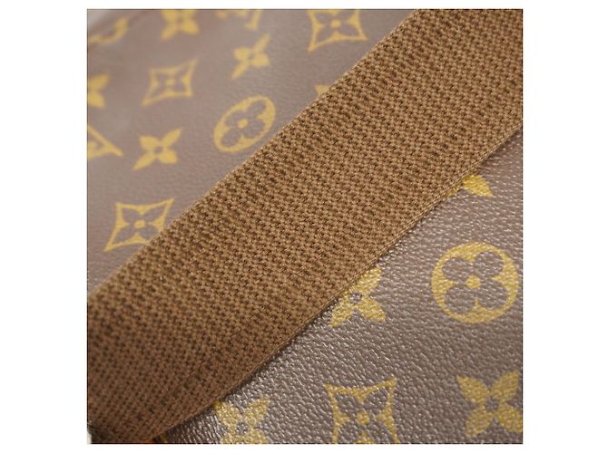 Mochila Louis Vuitton Monogram Montsouris GM Castaño - vista 11