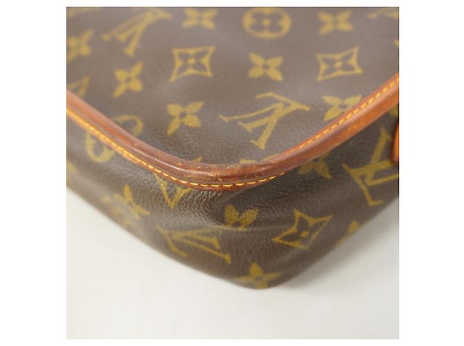 Borsa a tracolla Louis Vuitton Monogram Gibeciere MM Marrone - vista 6