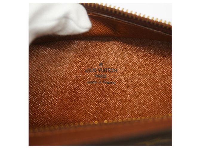 Louis Vuitton Monogram Pochette Homme Clutch Bag Marron - vue 5