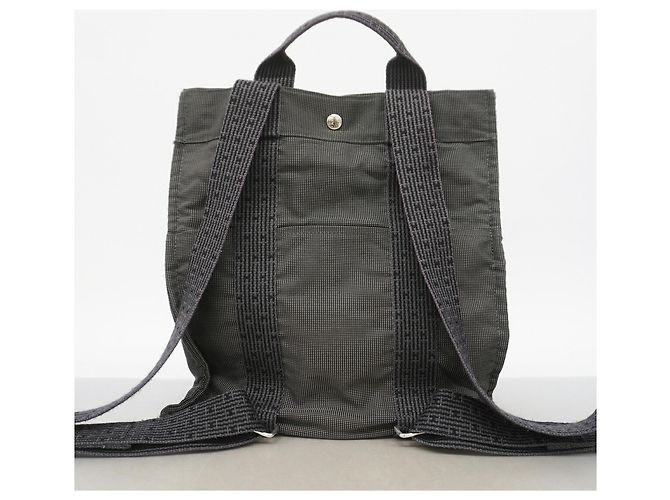 Hermès Mochila Hermes de nailon gris Castaño - vista 10