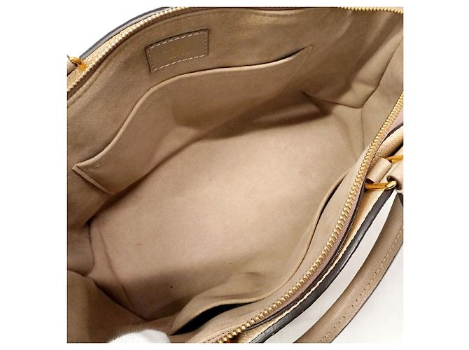 Sac à main Louis Vuitton Monogram Empreinte Bicolor Petit Palais PM Gris Écru - vue 4