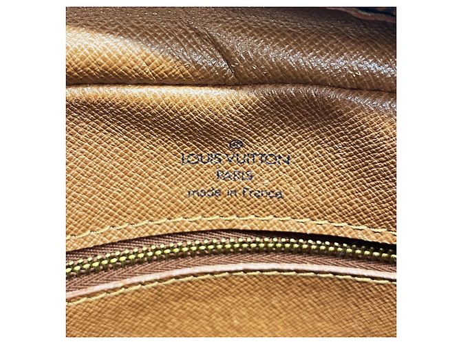Bolso de hombro Louis Vuitton Monogram Nile Castaño - vista 5