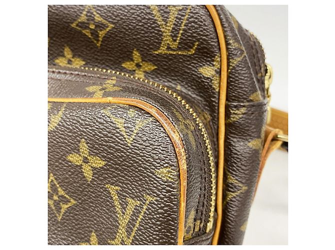 Bolso de hombro Louis Vuitton Monogram Nile Castaño - vista 8