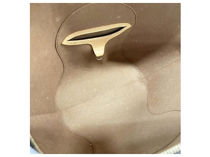 Bolsa Louis Vuitton Monogram Ellipse MM Marrom - vista 4