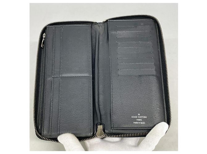 Louis Vuitton Monogram Eclipse Zippy Wallet Black - view 3