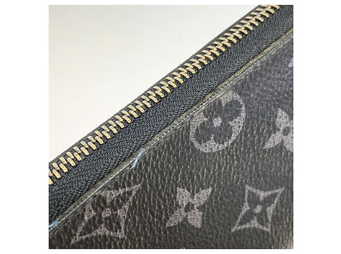 Louis Vuitton Monogram Eclipse Zippy Wallet Black - view 8
