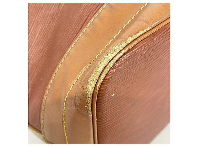 Bolso de hombro Louis Vuitton Epi Noe Castaño Dorado - vista 11