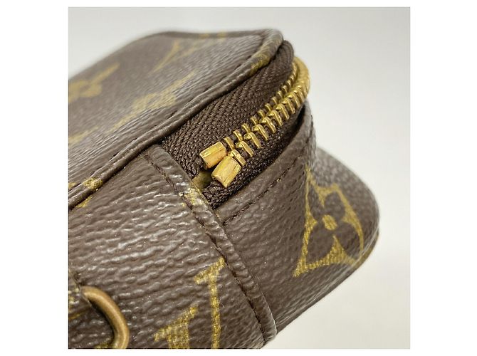 Louis Vuitton Monogram Pochette Montecarlo Case Marrom - vista 7