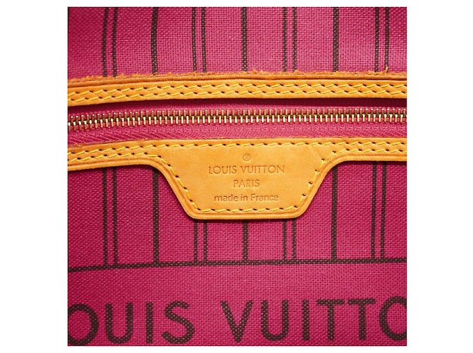 Louis Vuitton Monogram Neverfull PM Tote Bag Pink - view 5
