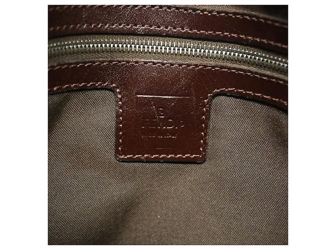 Bolsa de ombro Fendi Zucca em nylon e canvas Marrom - vista 5