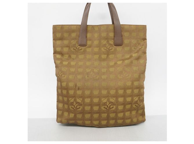 Borsa Tote Chanel New Travel in nylon Cachi - vista 14