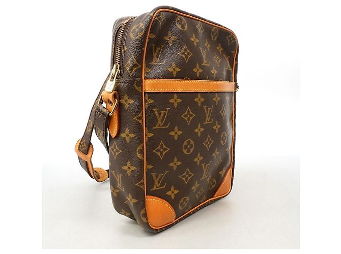 Bolso de hombro Louis Vuitton Monogram Danube MM Castaño - vista 2