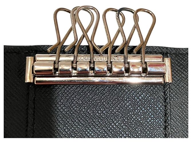 Louis Vuitton Multicles 6 Porte-clés Noir - vue 9