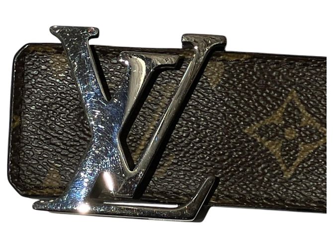 Louis Vuitton Ceinture LV Initials Belt - vue 4