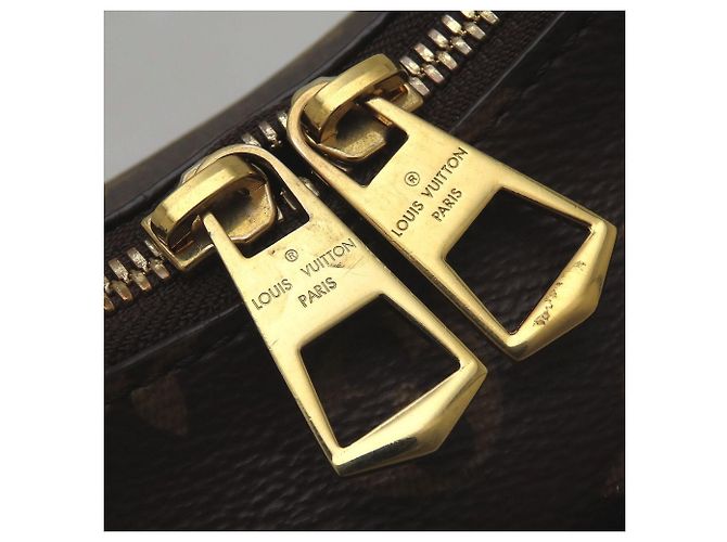 Bolsa de Ombro Louis Vuitton Monogram Odeon NM MM Marrom Preto - vista 8