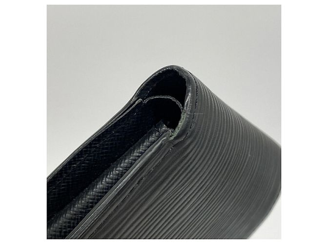 Louis Vuitton Epi Portefeuille Marco NM Wallet Nero - vista 5