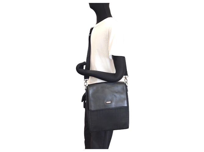 Burberry Black Label Check Pattern Messenger Bag - view 7