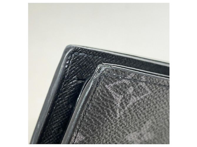 Louis Vuitton Monogram Eclipse Portefeuille Marco NM Wallet Negro - vista 5