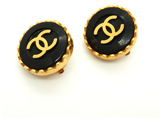 Classique Boucles d'oreilles clips Chanel Coco Mark Circle Noir Doré - vue 2
