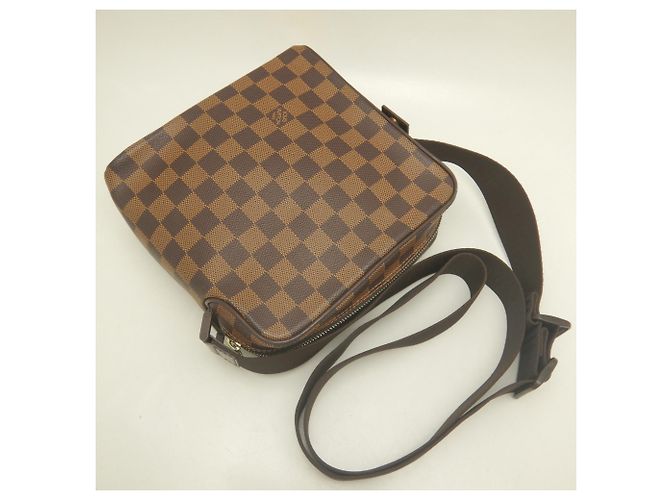 Bolso de hombro Louis Vuitton Damier Olaf PM Damier ebene - vista 3