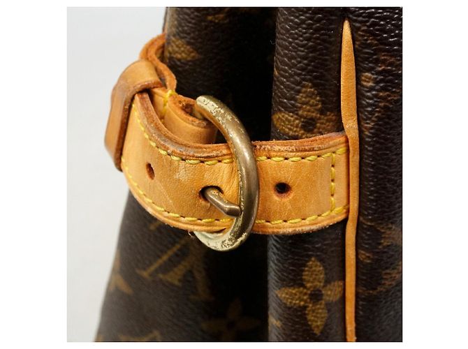 Bolso Louis Vuitton Monogram Batignolles Castaño - vista 9