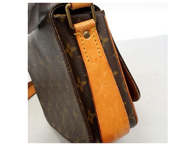 Bolso de hombro Louis Vuitton Monogram Cartouchiere MM Castaño - vista 6