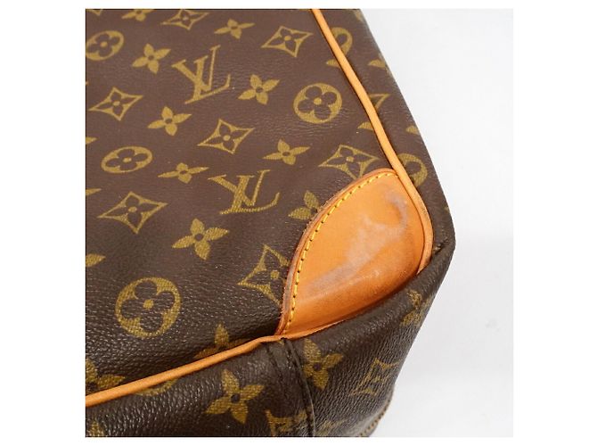 Borsa Louis Vuitton Brown Boston Monogram Sirius 60 Marrone - vista 7