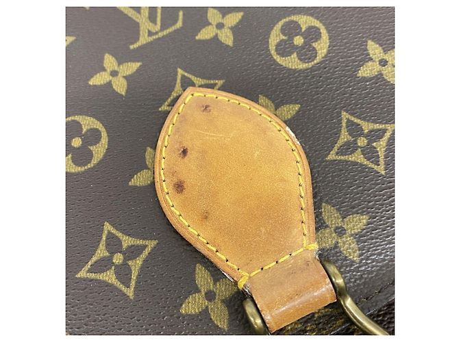 Bolso de hombro Louis Vuitton Monogram Saint Cloud GM Castaño - vista 13